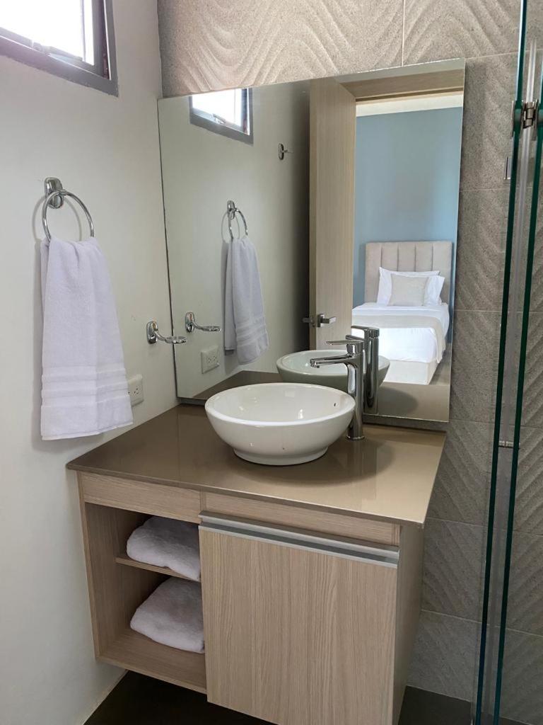 Buenavista Plaza Aparta Hotel Barranquilla  Bilik gambar
